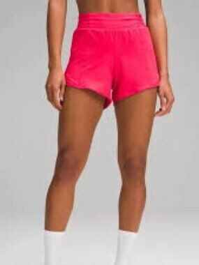 NWT Lululemon Hotty Hot High-Rise Short 4" *Lined, Sz 6, Cherry Mist